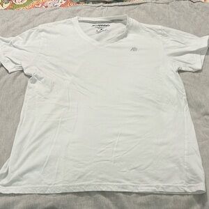 Aeropostale Short-Sleeved T-Shirt